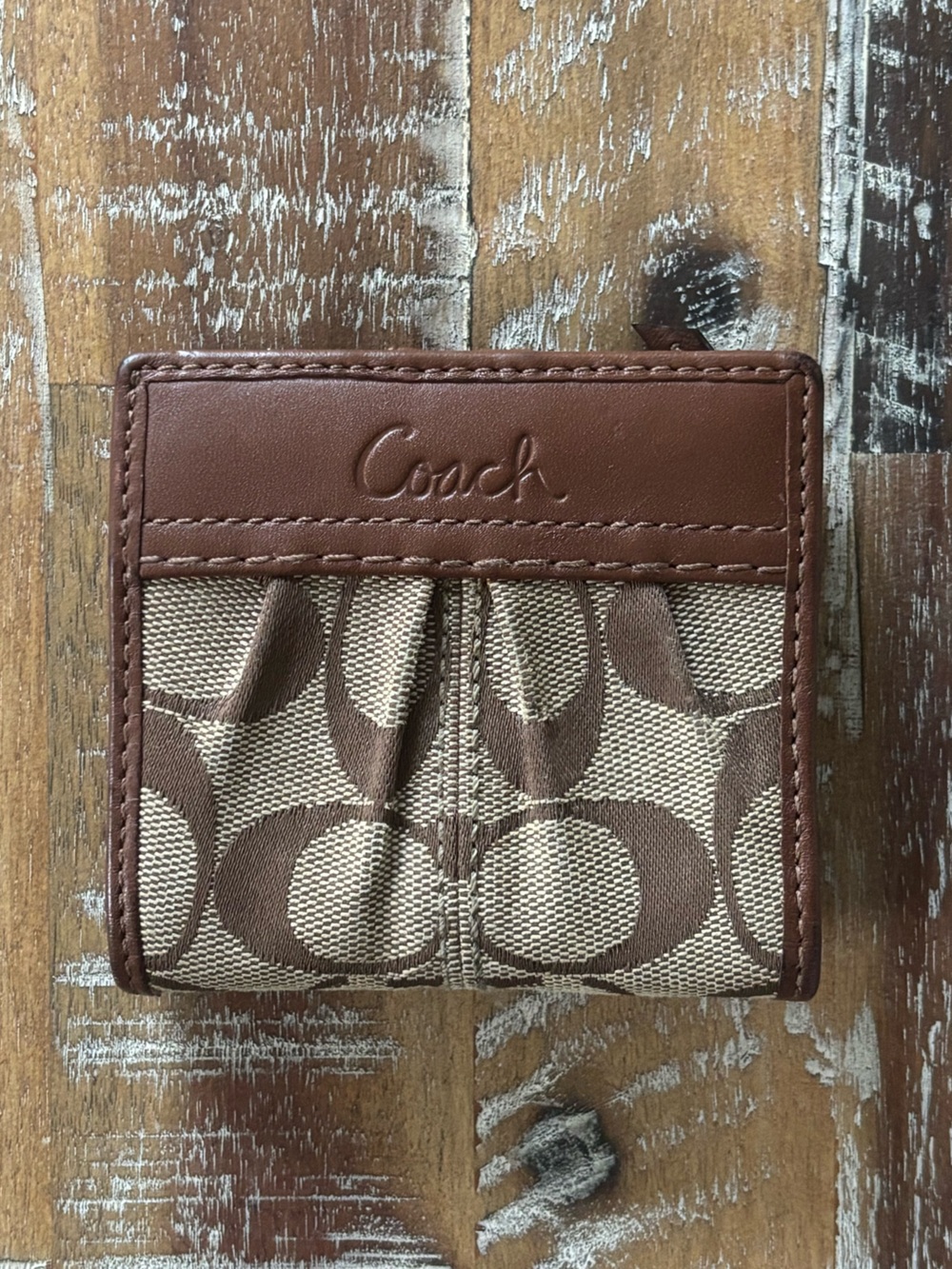 🤎⭐️COACH Soho Pleated Signature Snap Wallet⭐️🤎